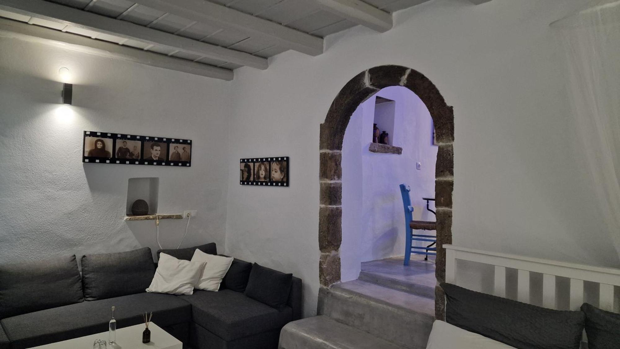 Xenonas Apartamento Kamilárion Quarto foto