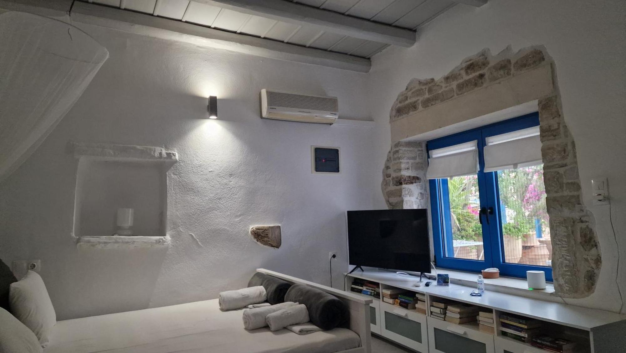Xenonas Apartamento Kamilárion Quarto foto